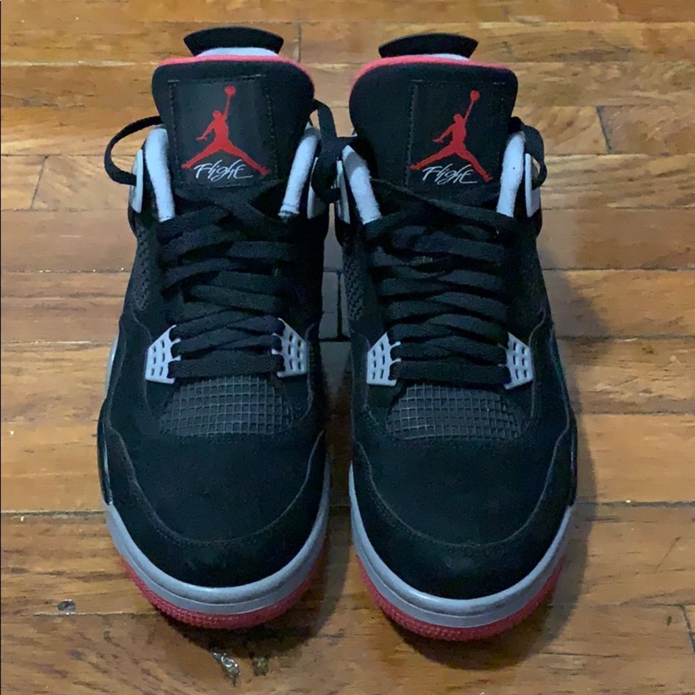 Air Jordan Bred 4 Size 11 (Jumpman)